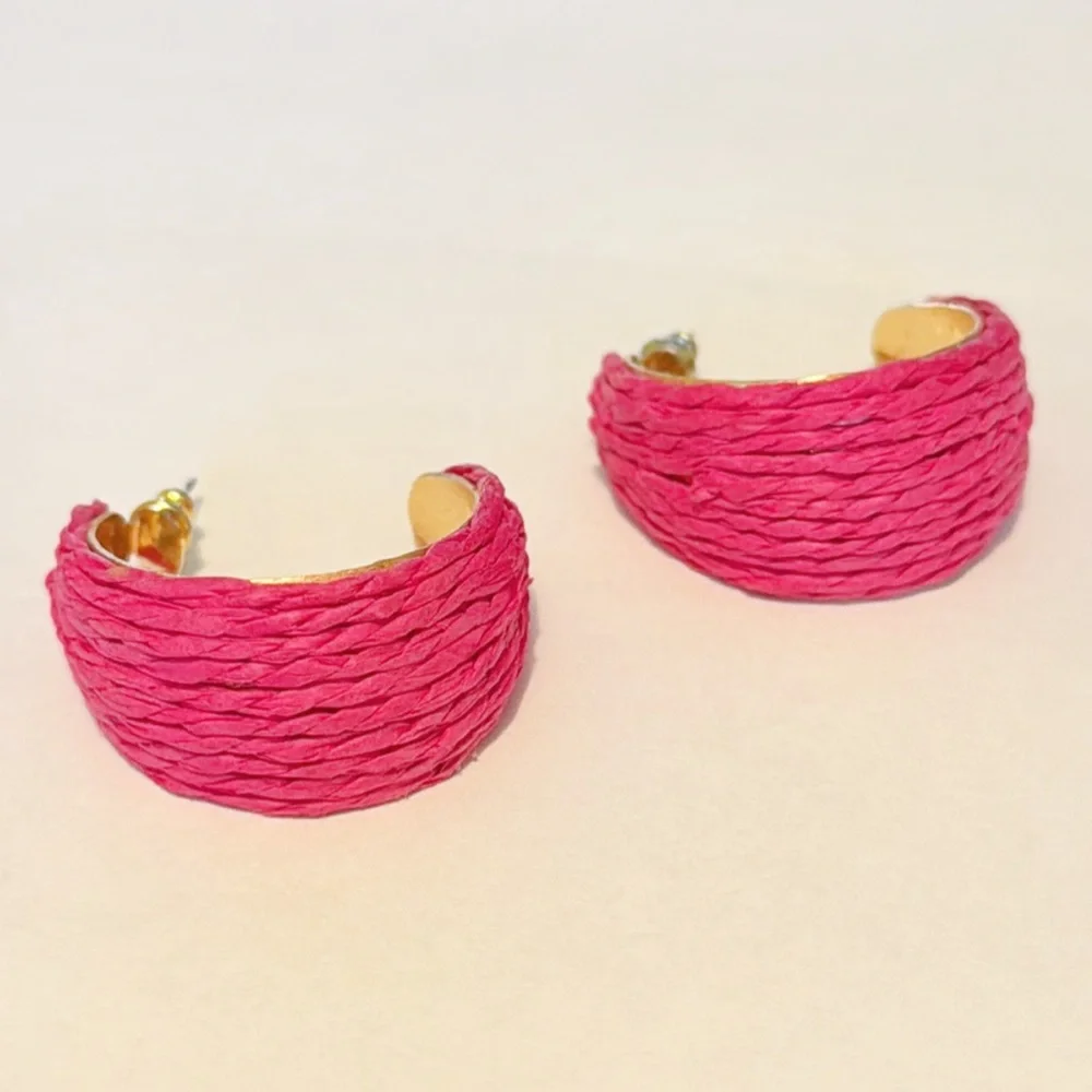 Hot pink woven straw textured gold 1.5” crescent hoop earrings